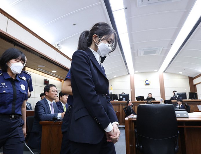 严重破坏公共制度体系，金建希或被判15年监禁