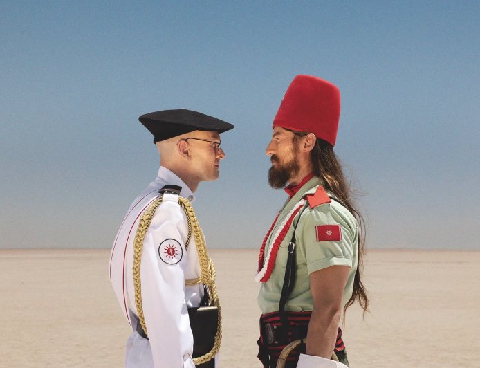 ‘Straight Circle’ Review: A Border Satire That Transcends Its Flaws Through Abstraction