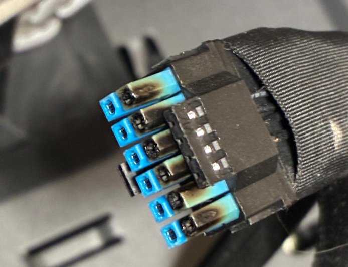 中端显卡也无法避免：又一起RX 9070 XT 16针接口烧熔