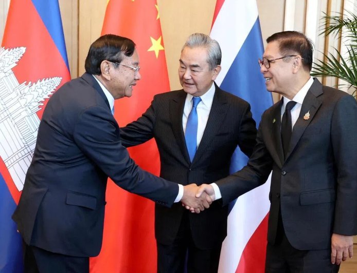 泰柬停火逾72小时 泰方指柬方违约暂缓释放柬士兵