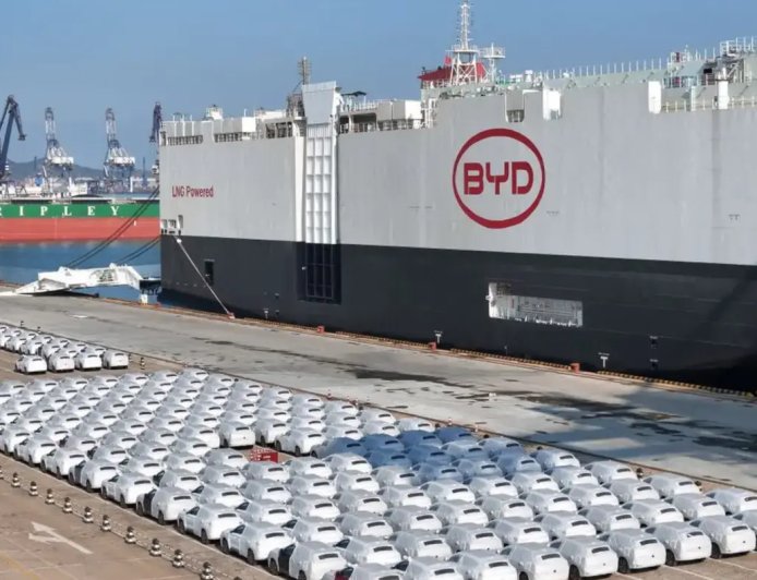 比亚迪超越特斯拉 美媒：马斯克笑不出来了