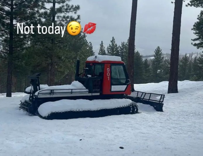 Jeremy Renner Posts About Snow Plow 3 Years After Near-Fatal Accident  