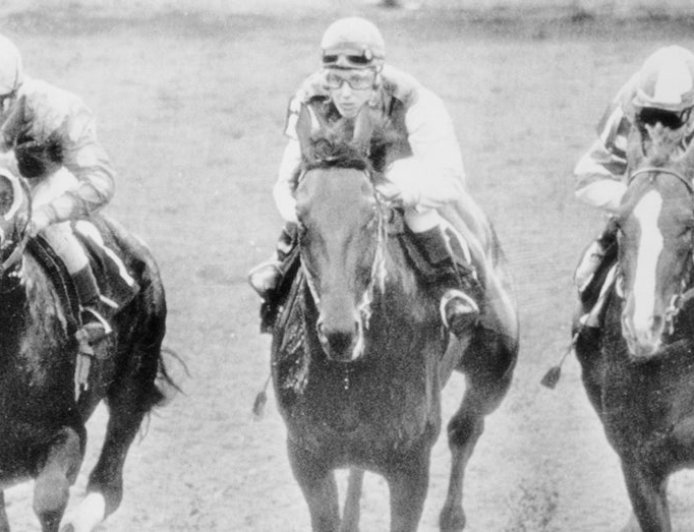 First female Kentucky Derby jockey Diane Crump dead at 77