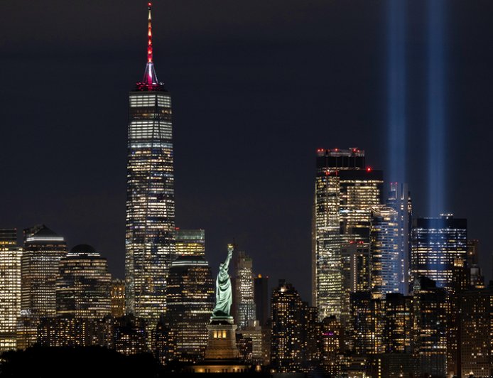 Hochul orders NY landmarks, including One World Trade Center, lit green for Muslim American Heritage Month