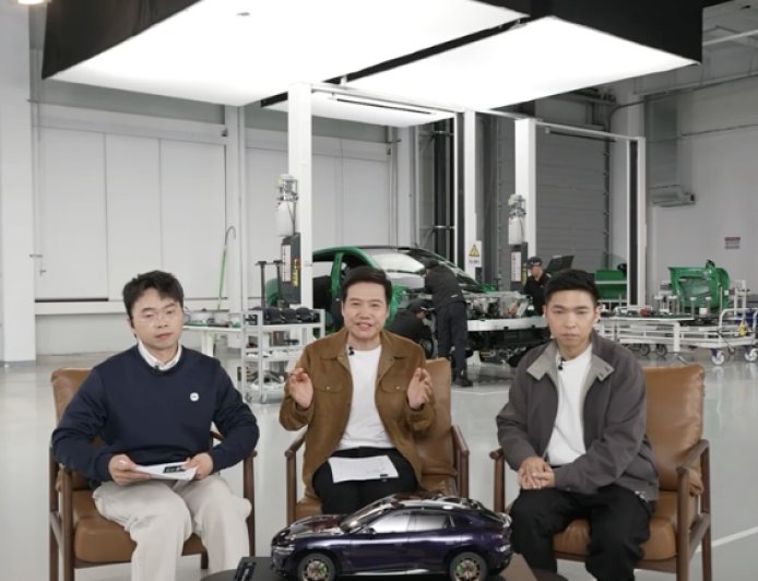 雷军：小米 YU7 汽车又成了新一代的爆款车型