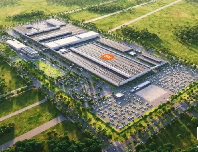 雷军：2025 年小米汽车亦庄工厂全年接待 13 万名游客