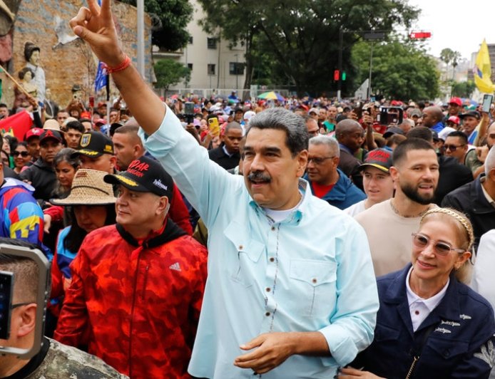 Former hostage negotiator says he doesn't see Maduro as 'a bloodthirsty drug dealer'