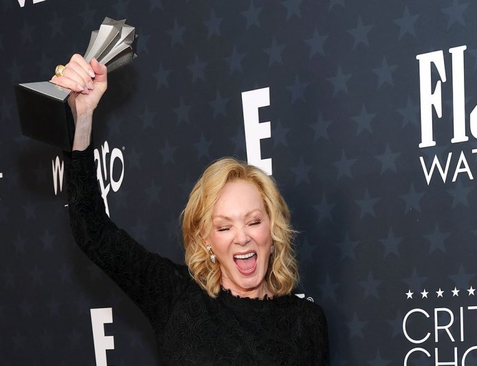 Jean Smart, Miley Cyrus, Kylie Jenner and More!