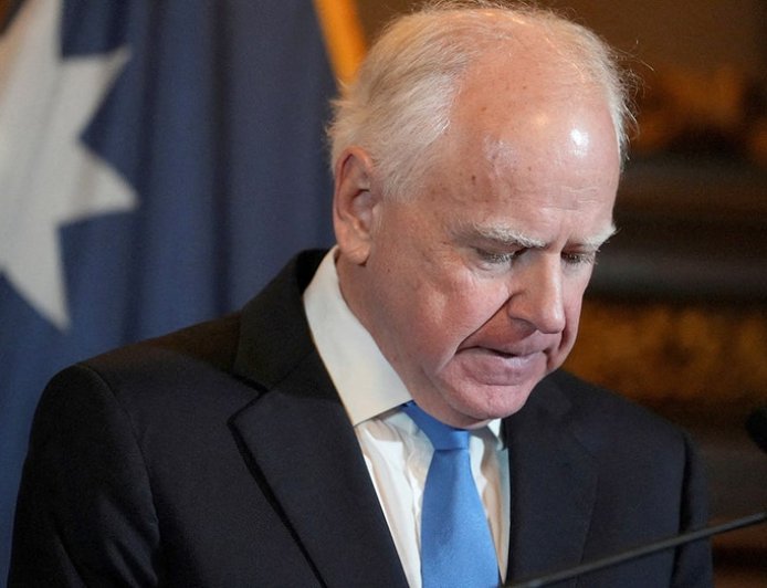 Tim Walz shocks reporters by abruptly ending press conference with no questions