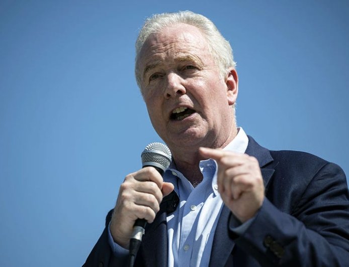 Van Hollen confronted on Democrats arguing party lacks 'nuance' in criticism of Venezuela strikes