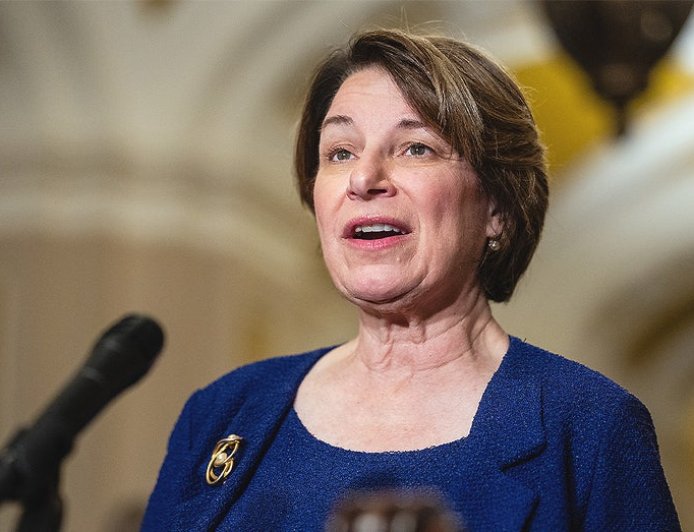 Klobuchar weighing run for Minnesota governor as Walz ends re-election bid amid fraud scandal