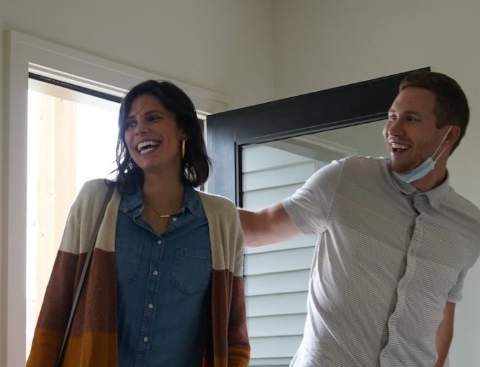 Person of Interest in Ohio Couple's Deaths Was Seen Near Their Home: Video