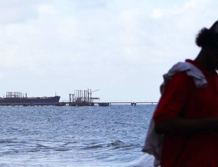 Venezuelan oil shipments surge to US ports with heavy crude after Maduro capture