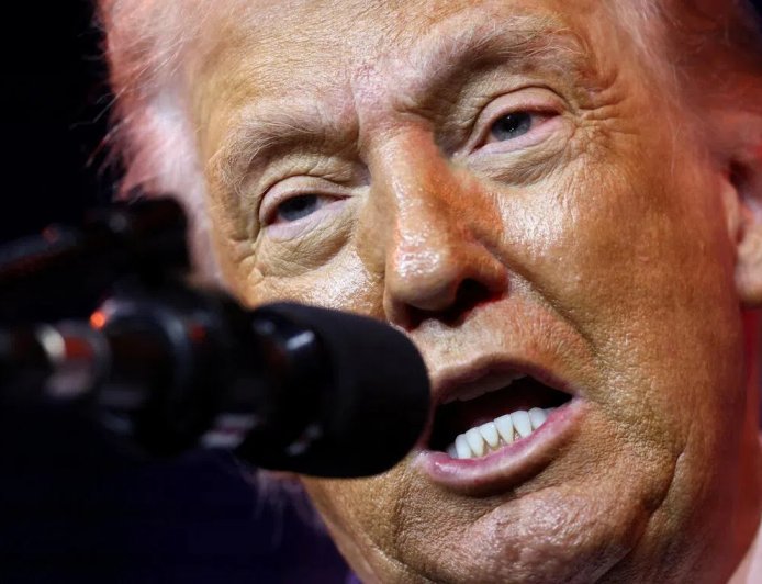 美参院推进决议案限总统对委动武 特朗普：愚蠢至极