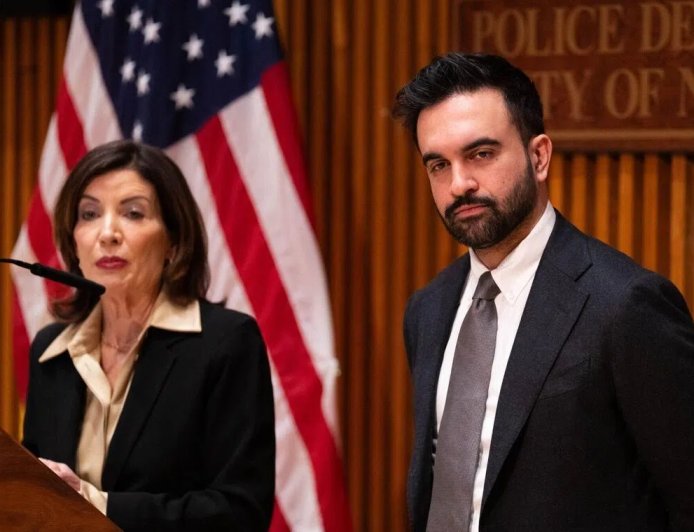 纽约州长与市长宣布为2岁童提供免费托儿