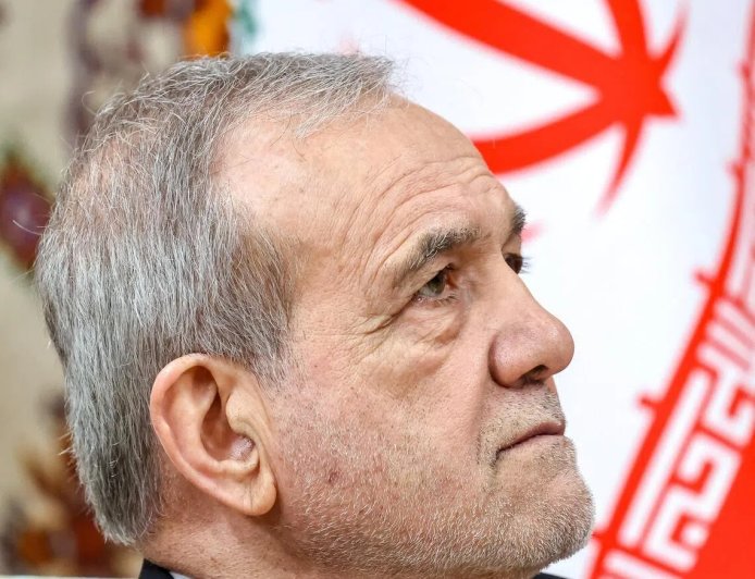 伊朗总统警告不得囤积粮食牟利