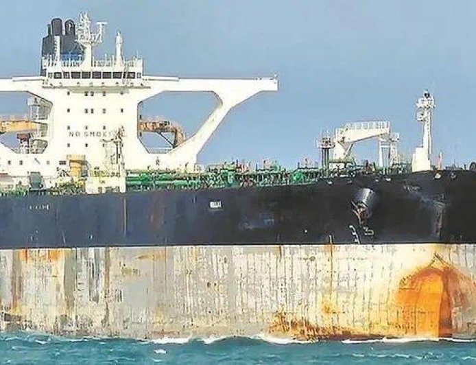 针锋相对！美军扣押俄罗斯油轮，俄高官大怒：该击沉美军舰了