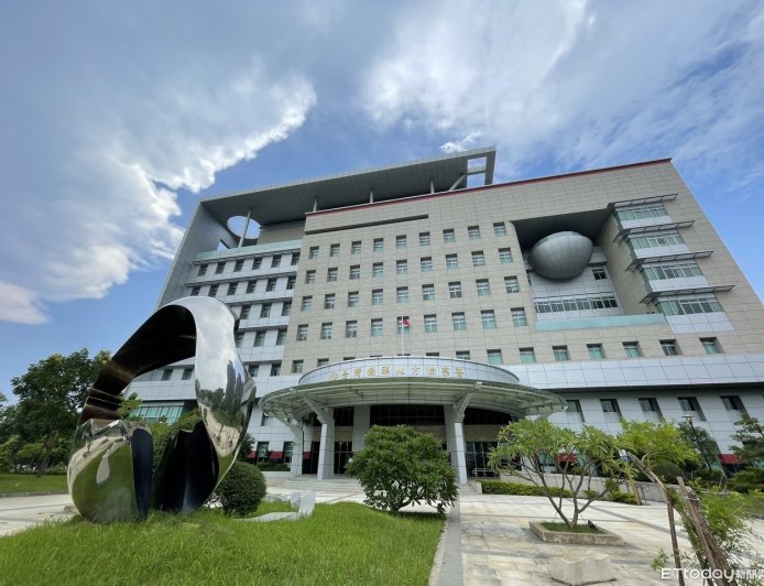 海陸中士「舉五星旗效忠」洩AAV戰車、漢光演習機密　下場曝光