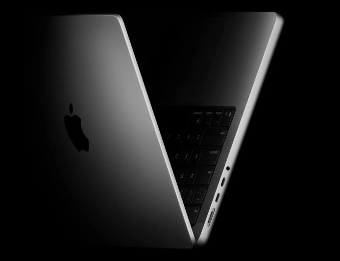 苹果MacBook Pro问世20周年 从PowerPC转向自研芯片的里程碑产品 ​