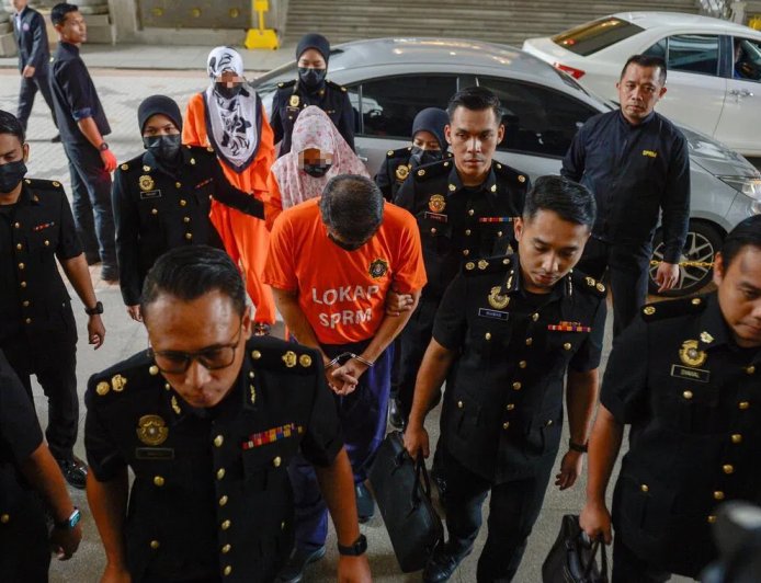 涉军购贪污案 马反贪会在前陆军司令妻家搜出大量名表珠宝