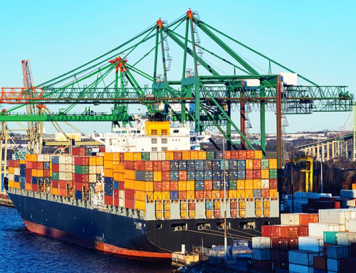 美国最高法暂缓宣布终裁结果，白宫关税命运仍不乐观