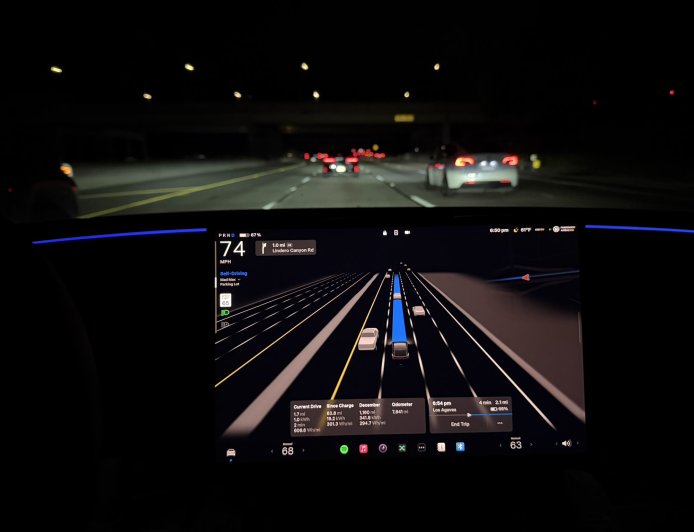 马斯克：要实现安全的无监督自动驾驶，大约需要 100 亿英里的训练数据