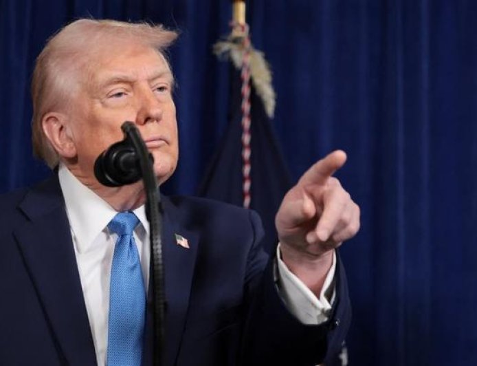 军费暴涨50%！特朗普突然砸出1.5万亿美元，为世界大战热身吗？