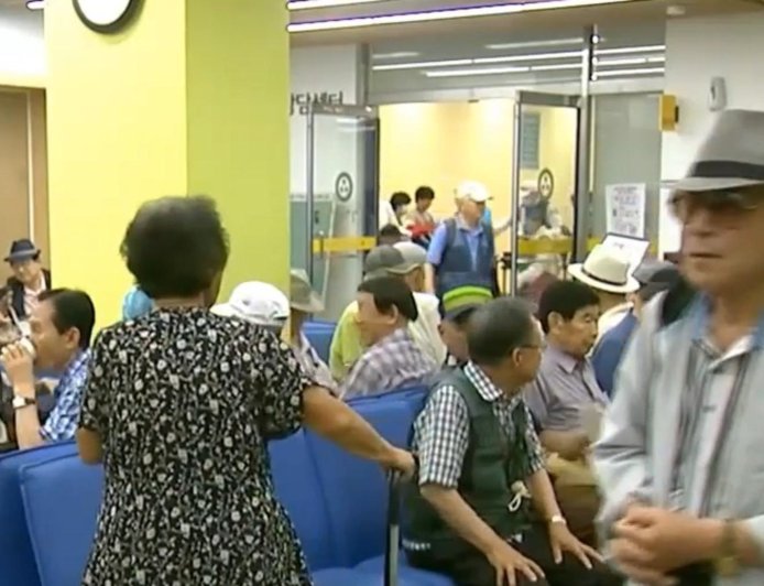 「死了麼」APP下載衝榜首　三個95後針對獨居老人開發　兩天沒回報發出警告訊息