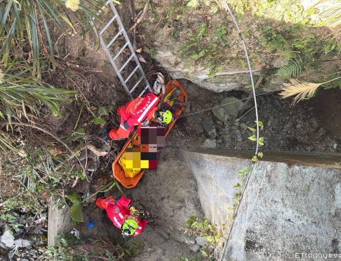 快訊／台中和平重大車禍！騎士墜3樓高橋下　送醫搶救不治