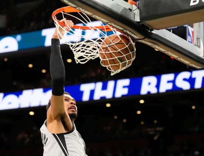 斑馬單挑綠衫軍！溫班亞瑪致勝跳投　馬刺強勢奪下2連勝