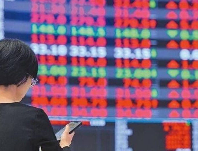 記憶體、面板急殺免驚？專家看好台股：「這裡」是買點