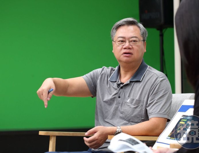 台積電井噴還能抱？　不敗教主「緊盯2訊號」1股都不賣