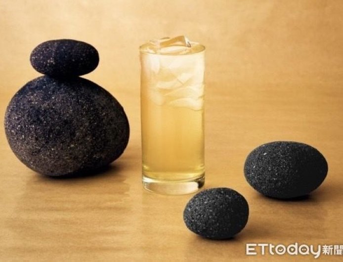 青山連開7門市、鶴茶樓迎2家新店！　開幕日爽喝免費飲料