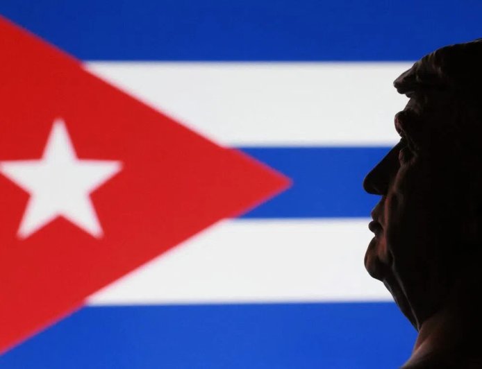 特朗普：古巴若不与美达成协议 将切断石油与资金支持