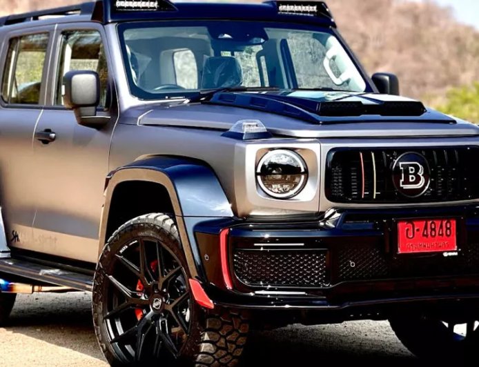 气场拉满：泰国改装厂让长城坦克 300“变身”Brabus G63