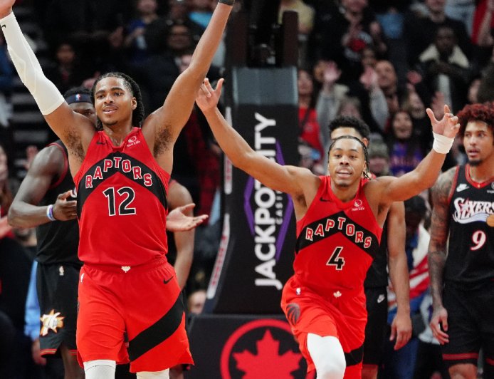 Raptors win OT thriller with Lowry-esque performance