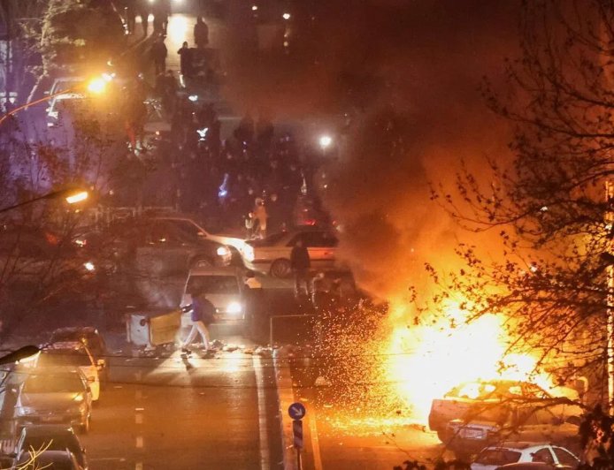 以军：伊朗国内示威属其内政 以方保持高度戒备