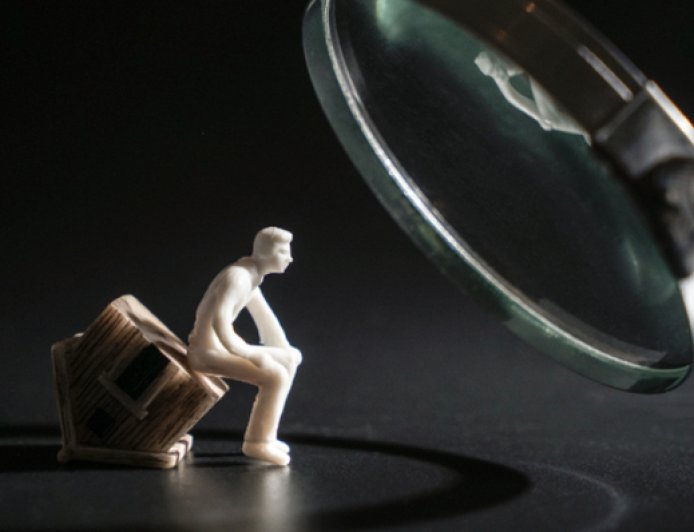 “世界真奇妙，退休才知道”，中纪委反腐大片今晚播出《严惩政商勾连腐败》