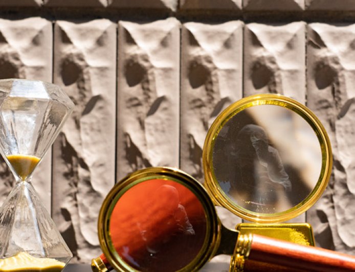 财说丨86%资产负债率下的 “反向操作“：昂立教育低卖高买迷局