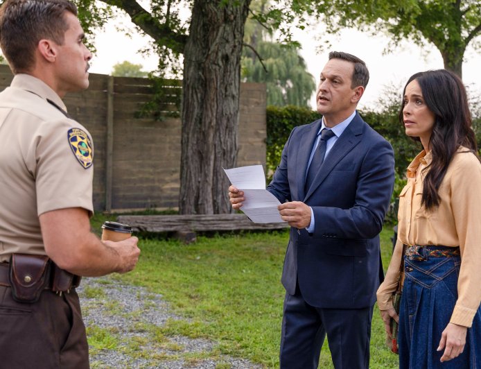 'Best Medicine' Has Big 'Reveal' When Mark Notices Martin, Louisa's Romance