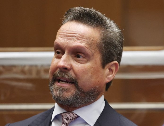 Alan Jackson Opens Up About Why He Withdrew From Nick Reiner's Murder Case