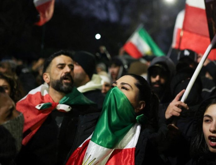 Rising Tensions in Iran: Understanding the Widening Anti-Government Protests
