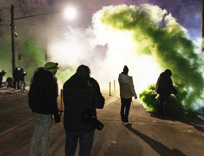 Protesters clash with federal officers after another ICE shooting in Minneapolis