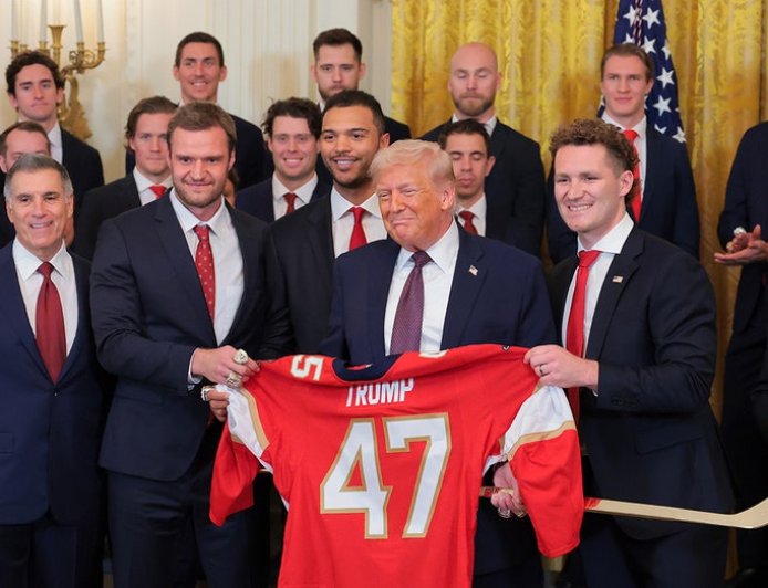 Trump flashes championship ring as Panthers celebrate Stanley Cup repeat at White House