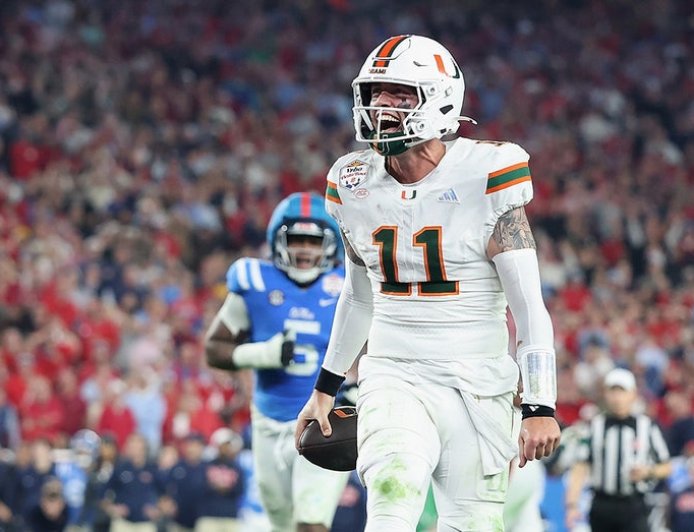Miami's Carson Beck turns heads with stunning admission about attending classes as college athlete
