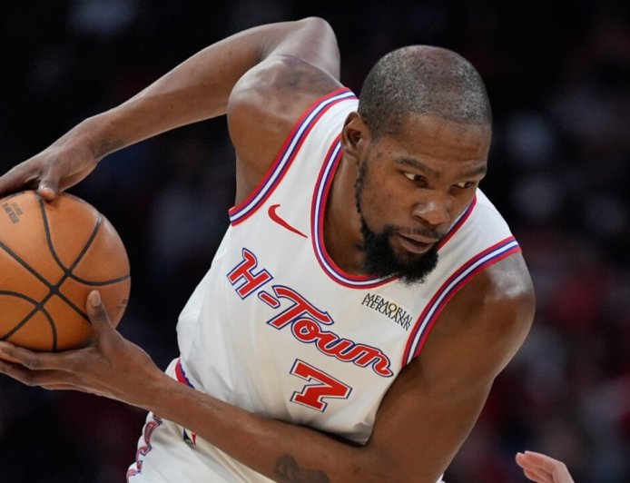 Rockets’ Durant eclipses Dirk Nowitzki for sixth on all-time scoring list