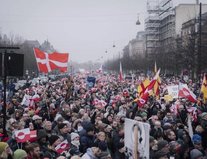 特朗普：消除俄罗斯对格陵兰岛屿的威胁“时机已到”