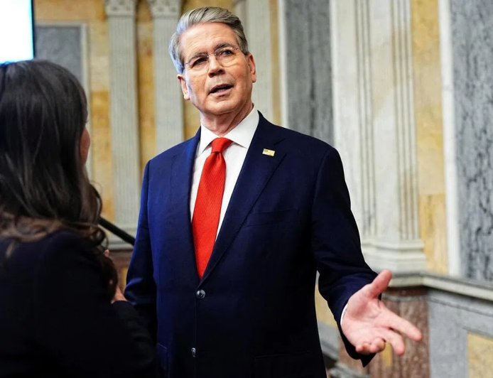 贝森特：因欧洲“软弱” 美国须控制格陵兰岛