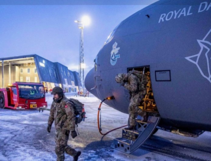 美媒：丹麦向格陵兰岛增派部队，军方发布照片