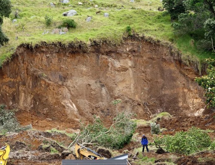 新西兰山体滑坡 六名失联人员几无生还希望